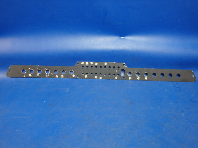 0813444-5 Cessna - PLT- MOUNTING SWITCH